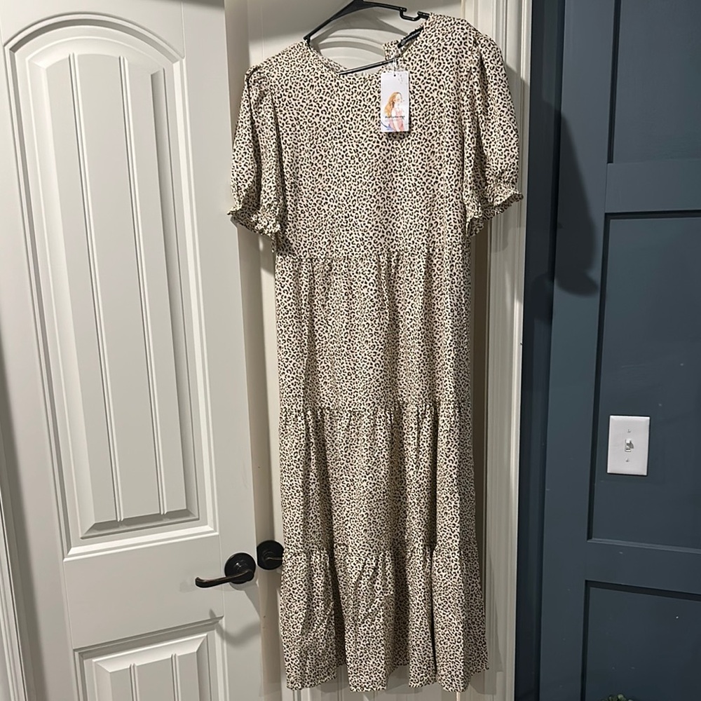 Tan and Cream Puff Sleeve Midi Sundress